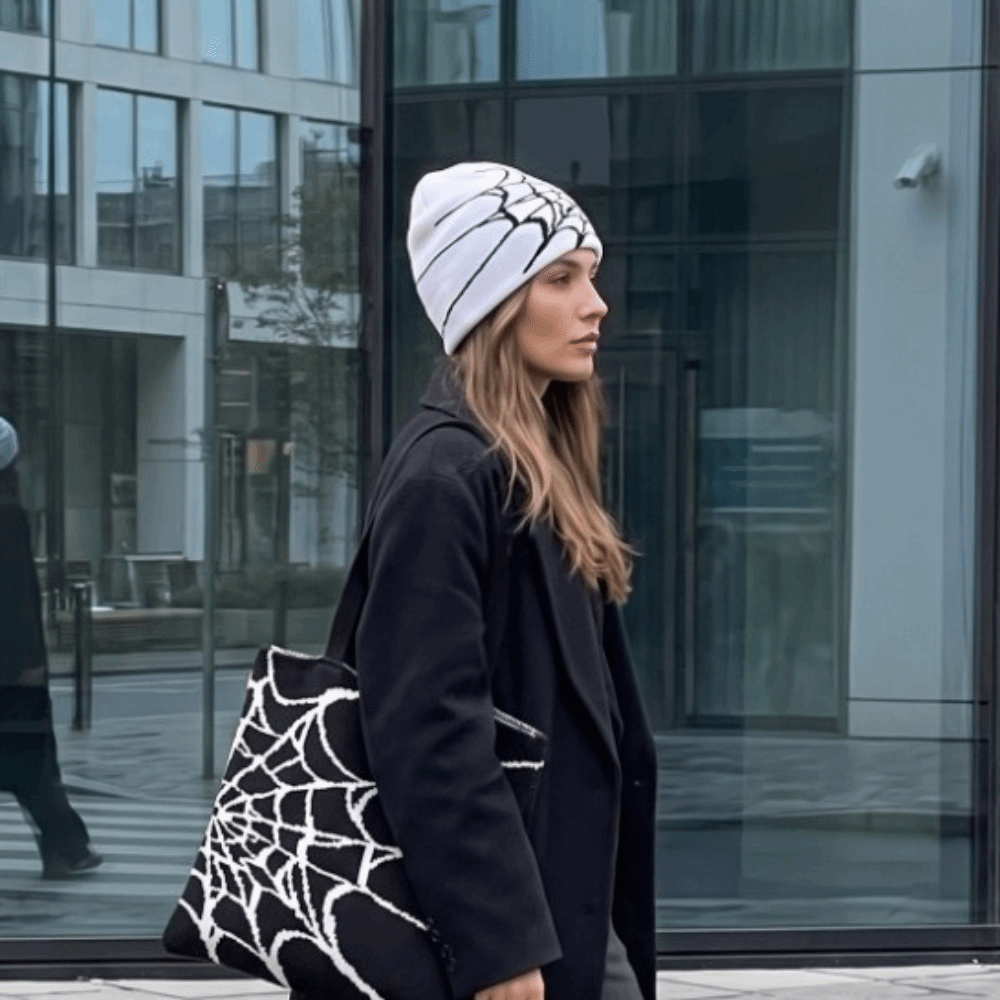 ゴシック風ソフトスパイダーウェブ柄ビーニーキャップ 暖かいス - Beanie Cuffed Knit のレビューと価格